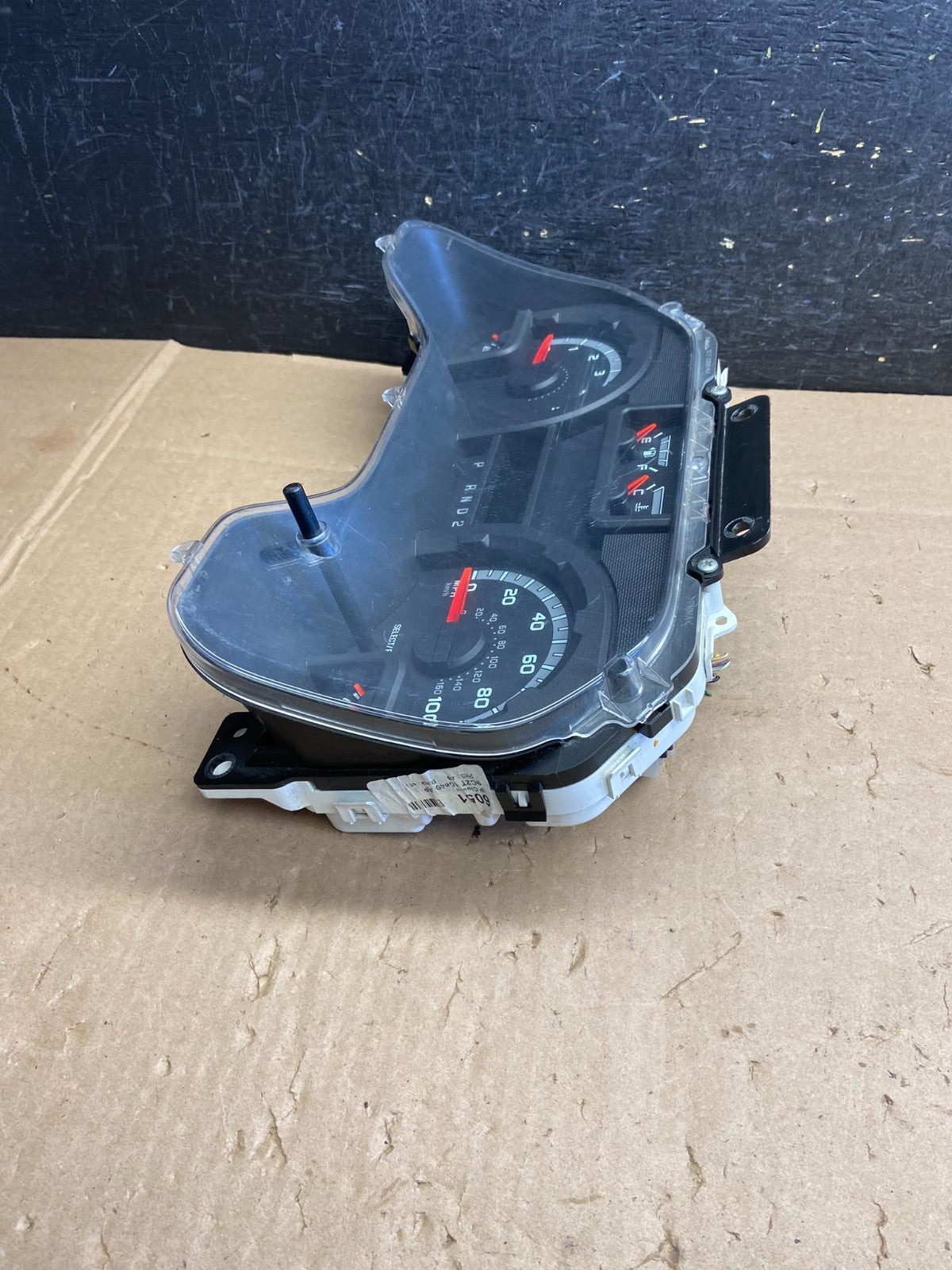 2010 Ford E150 E250 E350 Gauge Speedometer Cluster AI6205 DW2