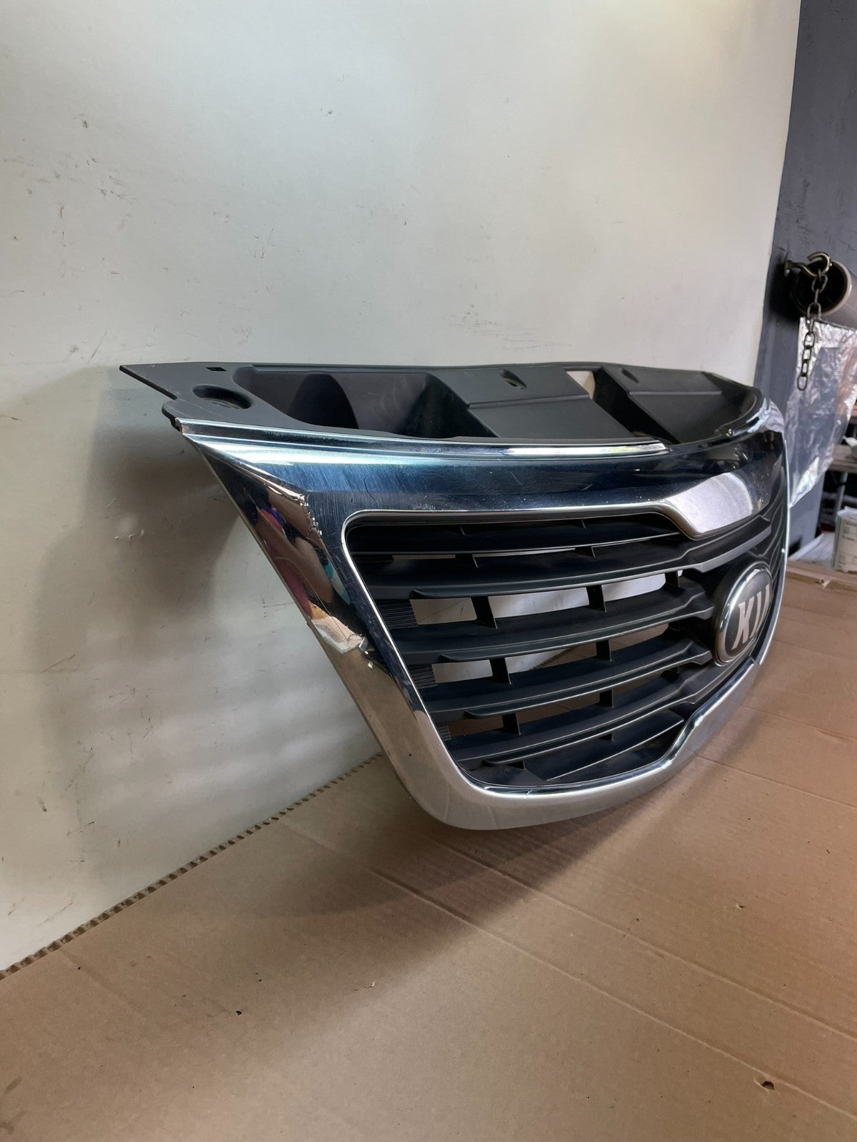 2011 2012 2013 Kia Sportage Front Upper Grill Grille ah8560 DG2