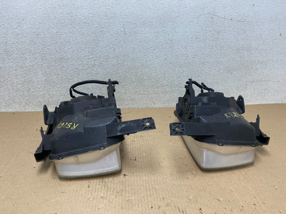 2003 to 2006 Honda Element Left+Right Side Headlights R8263 DW9