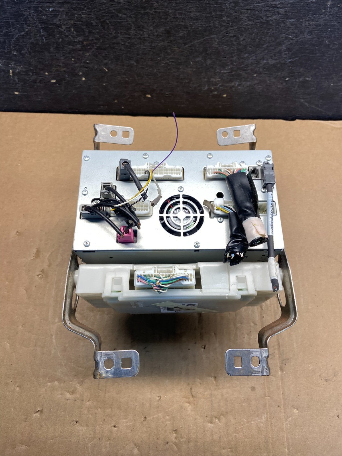2013 - 2016 Nissan Pathfinder Radio Stereo Audio CD Player Receiver AG1608 DW5