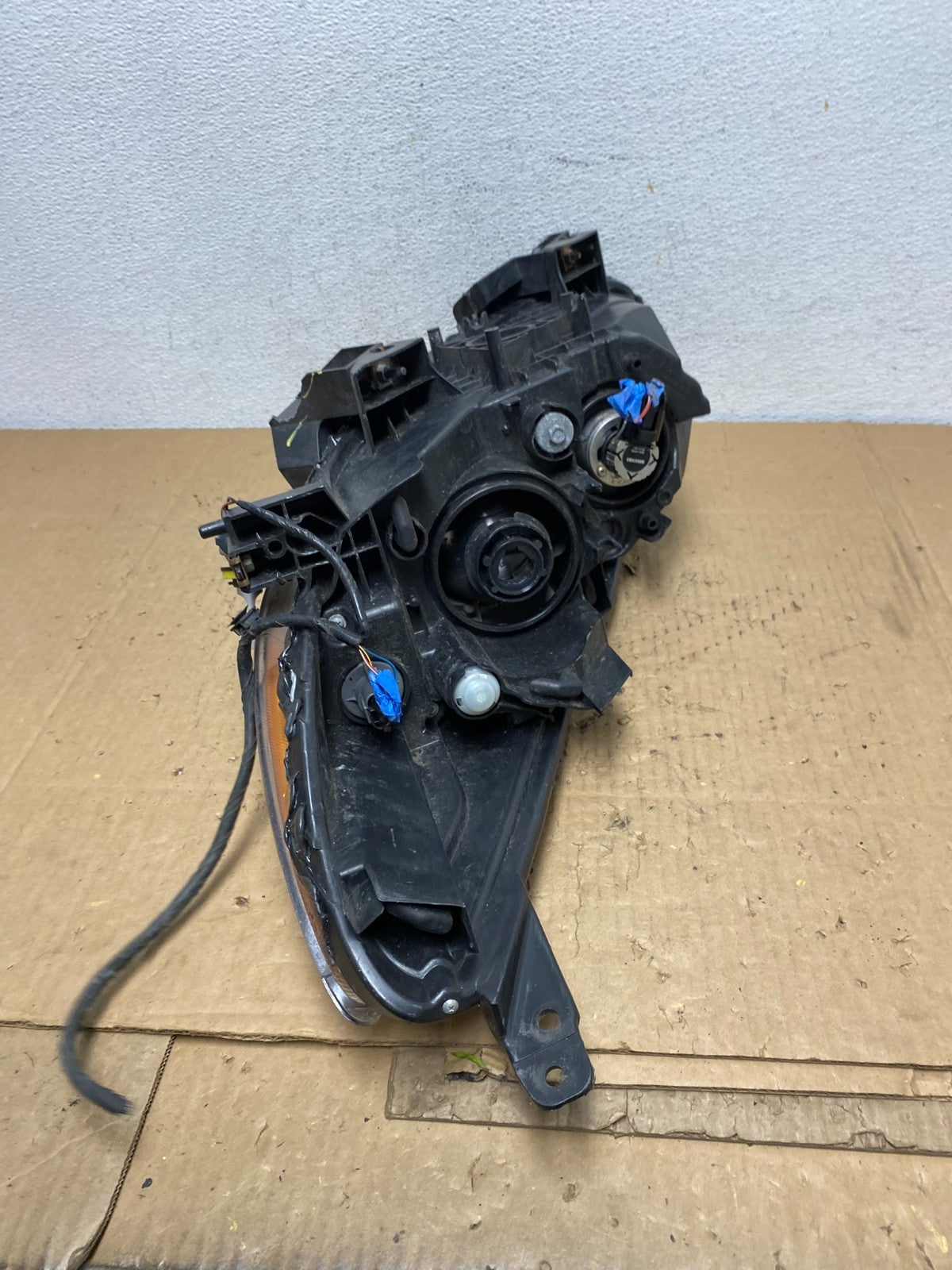 2012 to 2015 Mazda 5 Right Passenger RH Headlight Halogen Lamp AD2471 DW8
