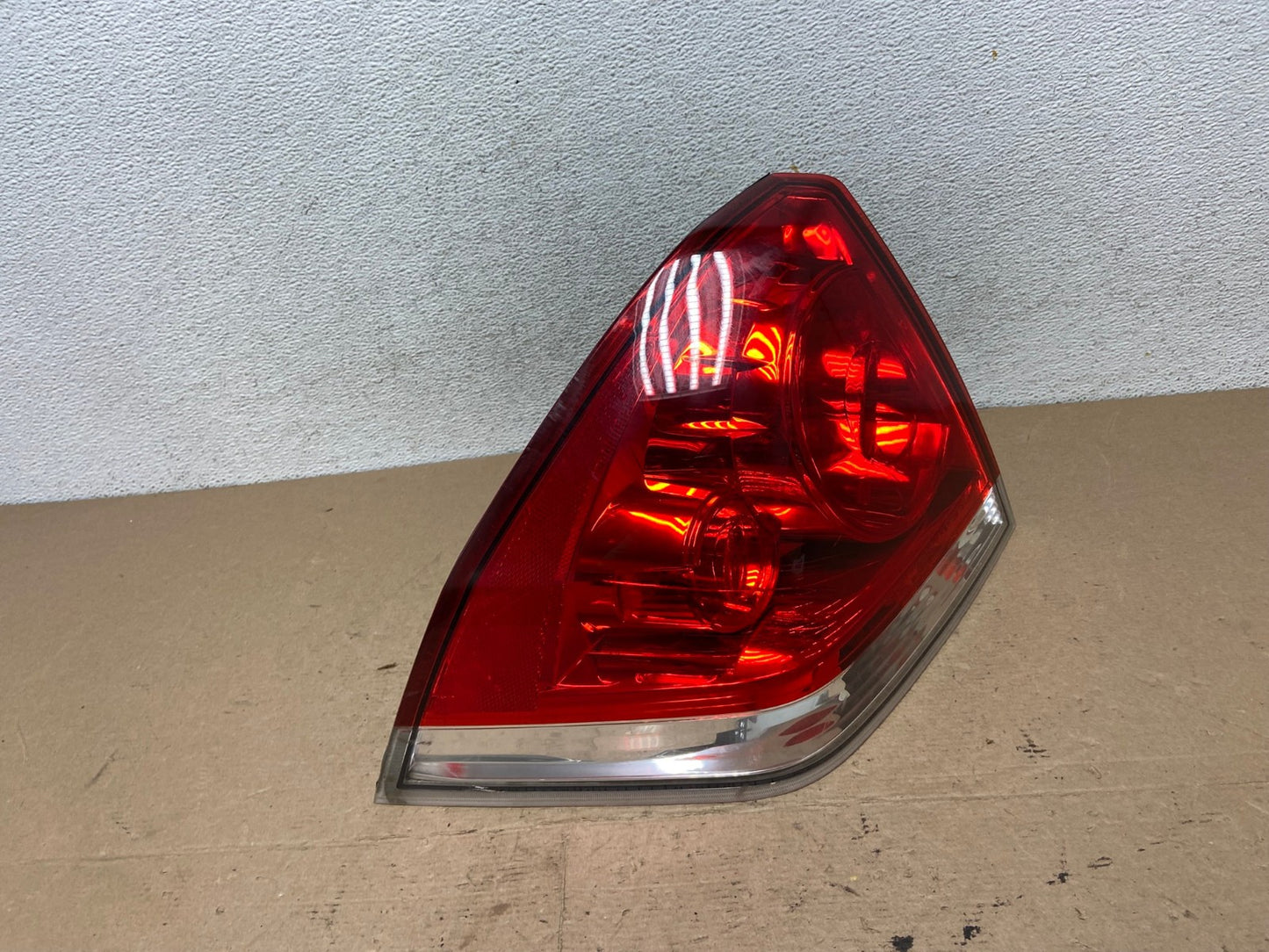 2006 to 2012 Chevrolet Impala Left Driver Lh Side Tail Light AF4996 LK2