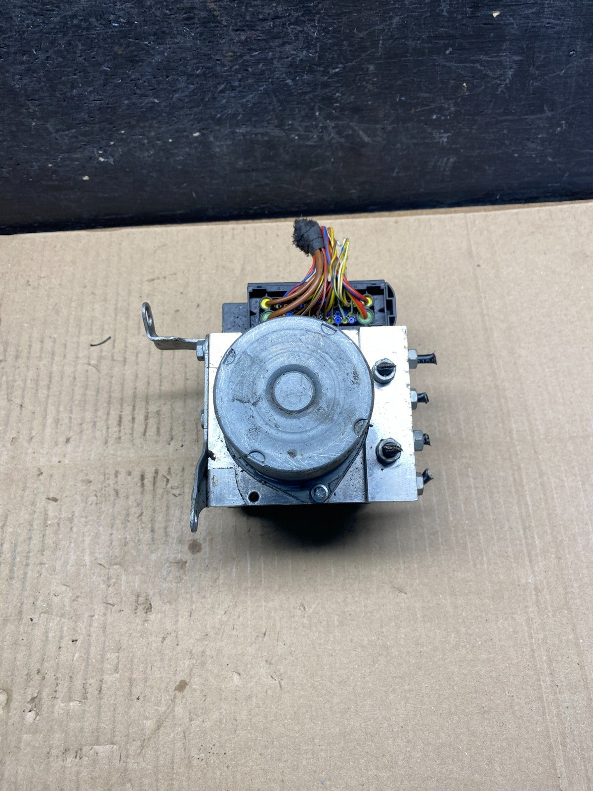 2007 to 2013 BMW 328i ABS Anti-Lock Brake Pump 6768550 AI7356 DG1