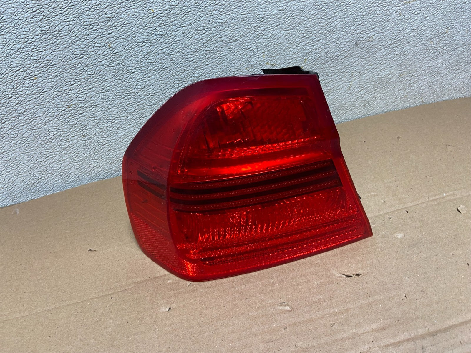 2006 2007 2008 BMW 328i 3 Series Left Driver Lh Side Tail Light Oem AB1279 LK0