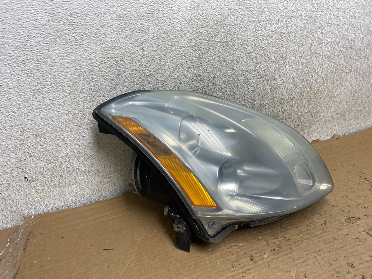 2004 2005 2006 Nissan Maxima Right Passenger Side Headlight Halogen AH9226 DW1