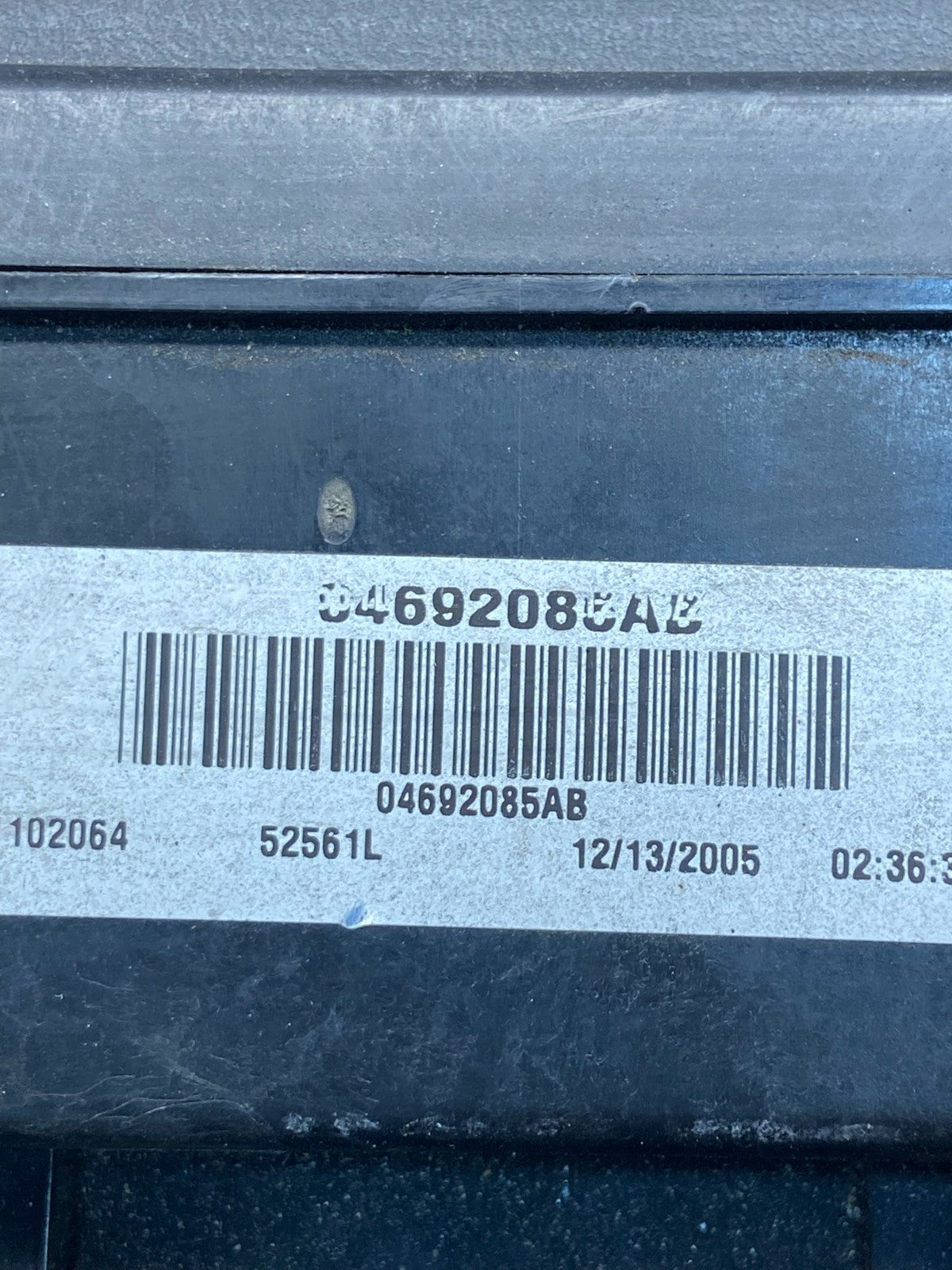 2006 Jeep Grand Cherokee Integrated Power Fuse Box 04692085ab AF9033 DG6