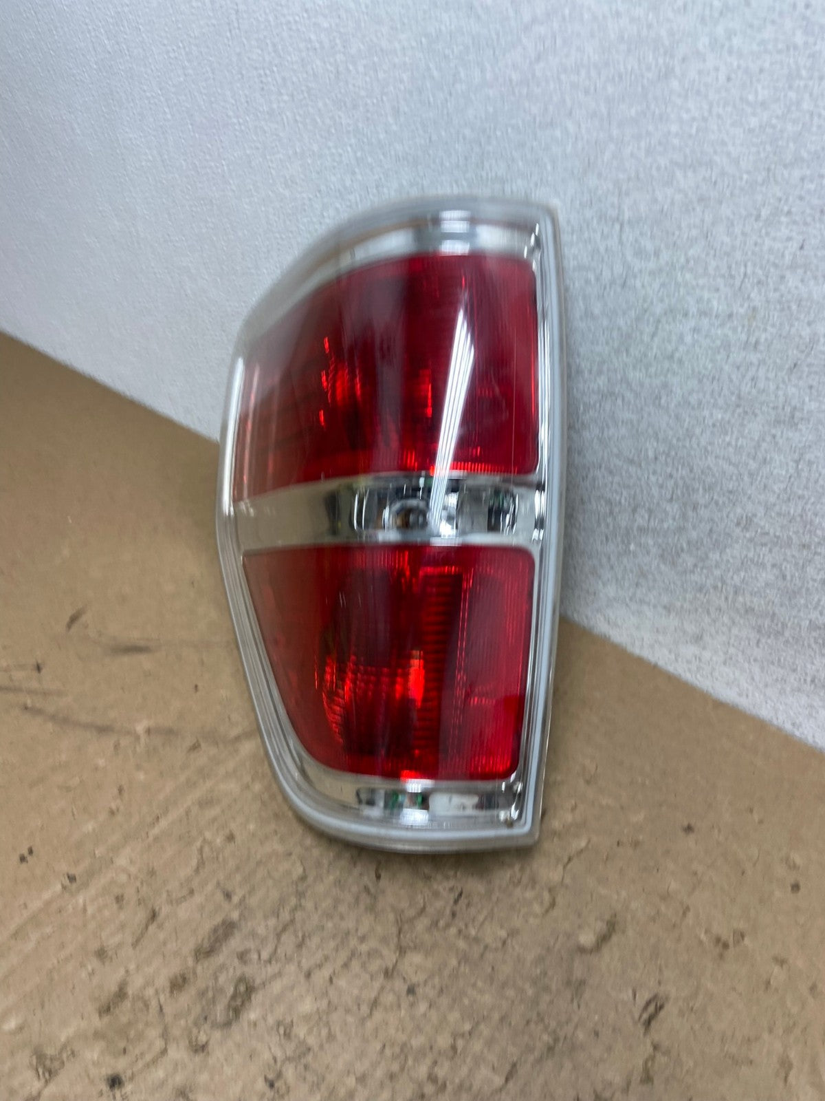2009 to 2014 Ford F150 F-150 Left Driver LH Side Tail Light AG1420 LK1
