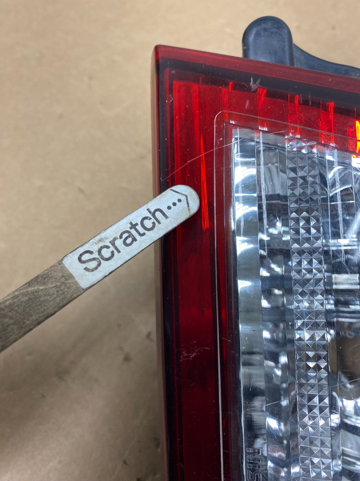 2002-2004 Infiniti i35 Inner Right Passenger Rh Side Tail Light OEM O9778 DW7