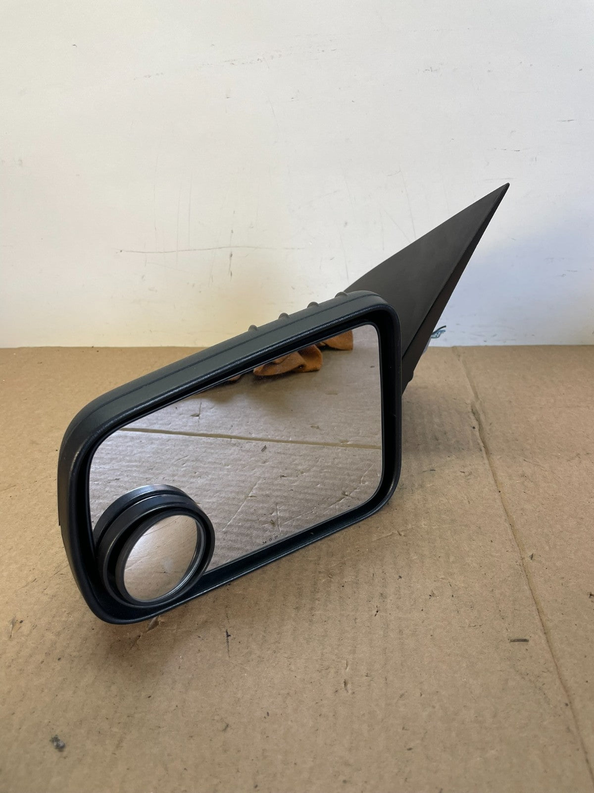 2008 to 2011 Ford Focus Left Driver View Door Mirror AH6254 DW2