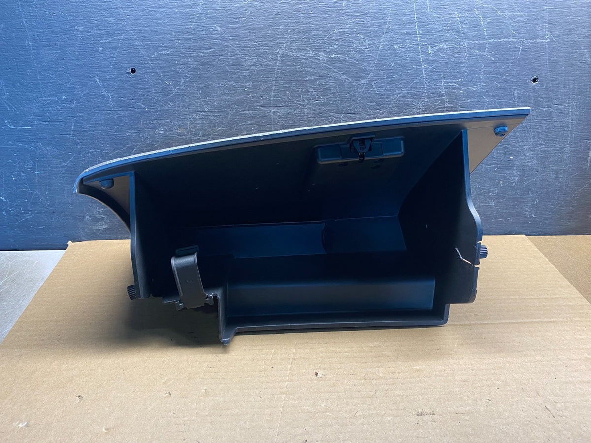 2011 to 2014 Ford Edge Front Right Passenger Storage Glove Box AI0031 DW3