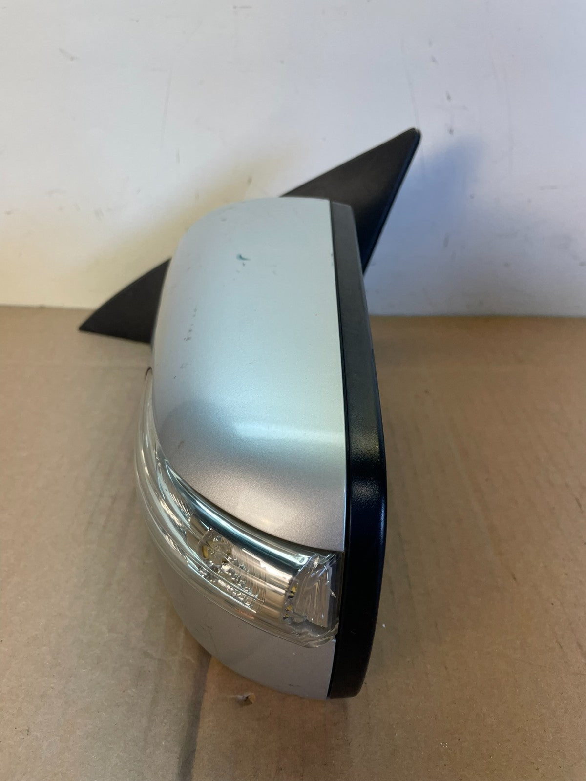 2009-2010 Kia Optima Left Driver LH Side Turn Signal View Door Mirror AI3832 DG8