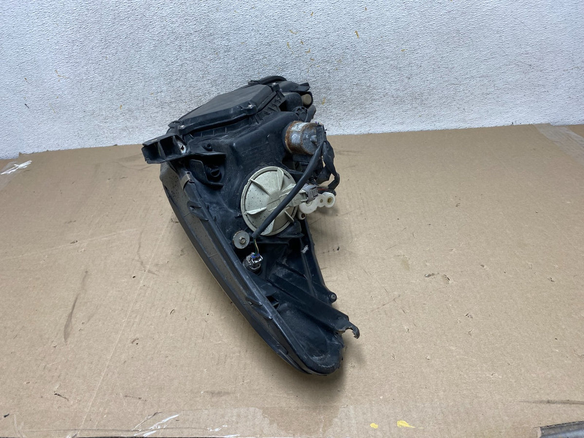 2002 - 2004 Lexus Es300 Es330 Right Passenger Headlight Hid Xenon AH6720 DW11