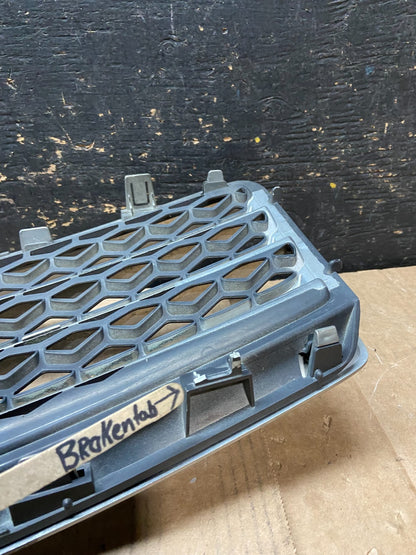 2009 to 2011 Nissan Maxima Front Upper Grill Grille 62070-9N00A Y9424 DG8
