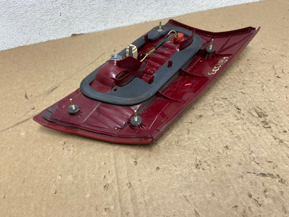 2004-2005 Toyota Sienna Right Passenger RH Side Inner Tail Light AG1333 LK5