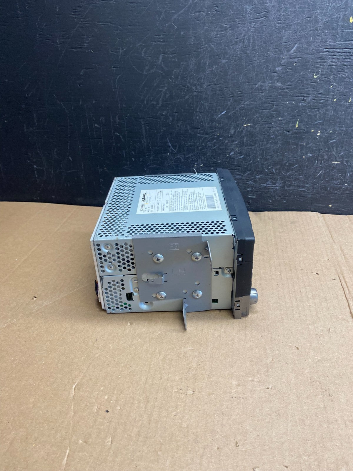 2009 to 2013 Subaru Forester Radio CD Player AUX AM/FM AE4378 DG1