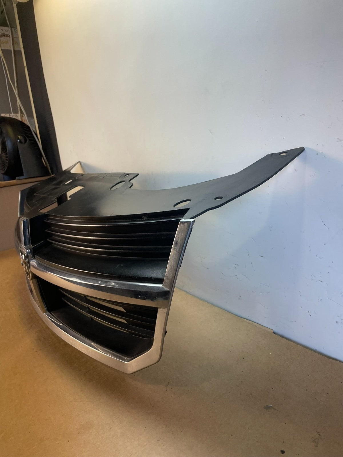 2008 2009 2010 Dodge Avenger Front Upper Chrome Grill Grille af8704 DG1
