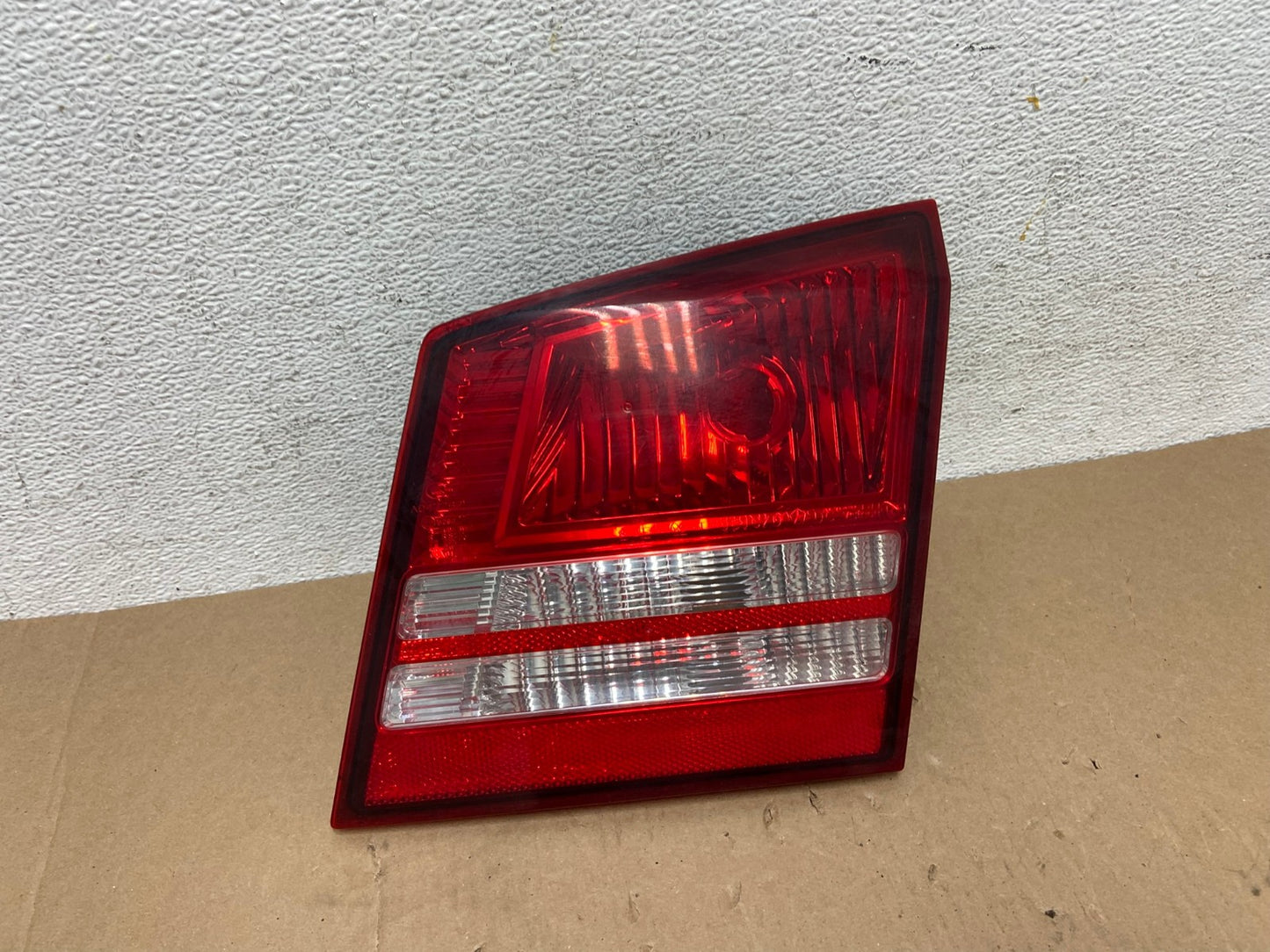 2009 2010 2011 Dodge Journey Right Passenger Rh Tail Light Inner AD6453 LK0