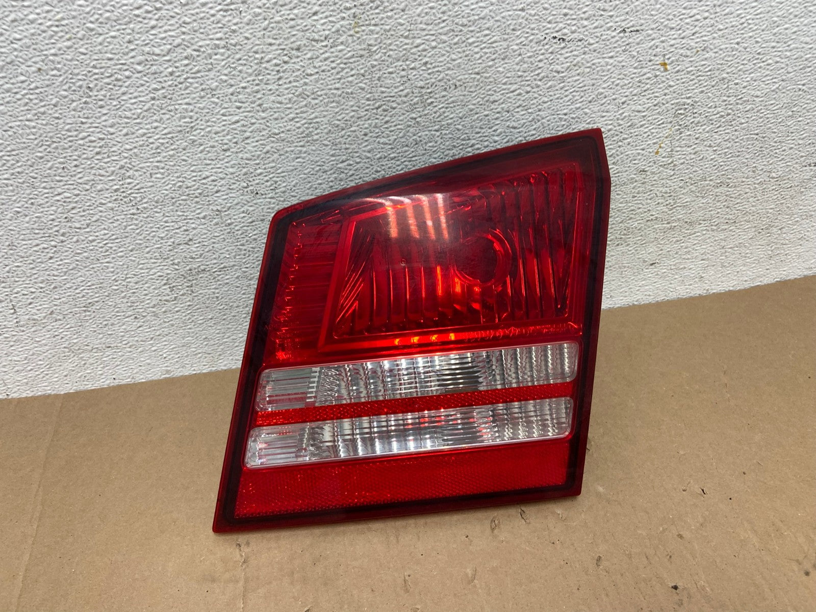 2009 2010 2011 Dodge Journey Right Passenger Rh Tail Light Inner AD6453 LK0