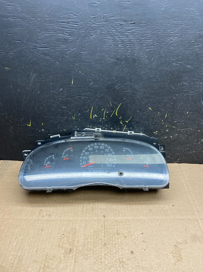 2001 - 2002 Ford Econoline E250 E350 Van Speedometer Instrument Cluster Z0090 DG0