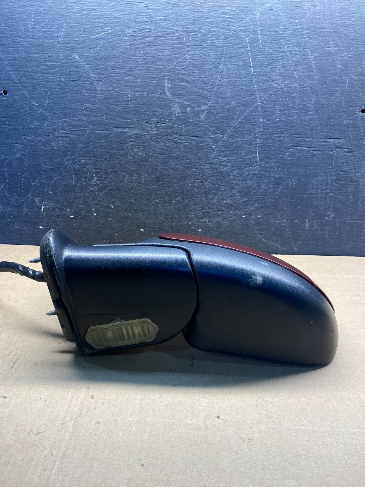 2003-2006 Chevrolet Tahoe Suburban Left Driver LH Turn Door Mirror ag1950 DG3
