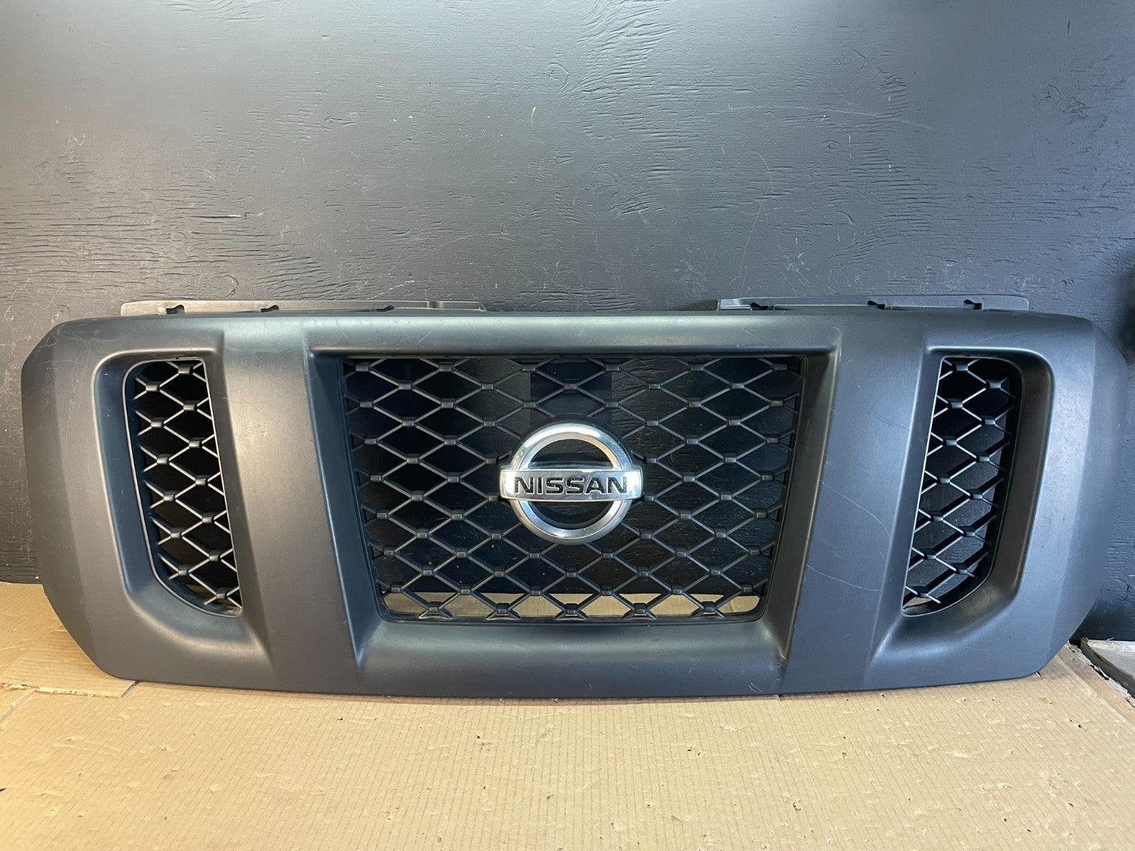 2012 to 2021 Nissan NV1500 NV2500 NV3500 Front Upper Grill Grille AE3697 DG0