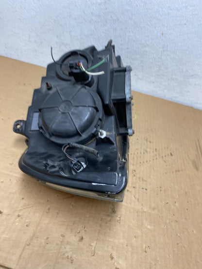 Xenon 2003-2006 Lincoln Navigator Left Driver Side Headlight AD1077 DW7