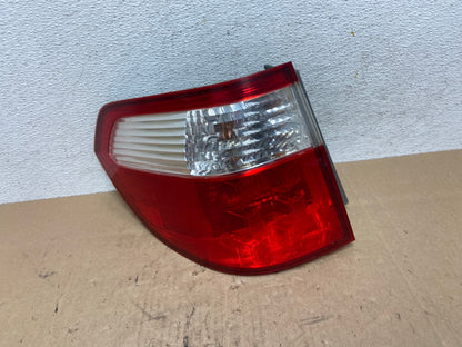 2005 2006 2007 Honda Odyssey Left Driver LH Side Tail Light AE6456 LK0