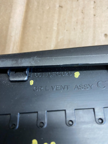 2010 to 2011 Subaru Forester Dash Radio Trim Bezel Center Vent AH5633 DG4