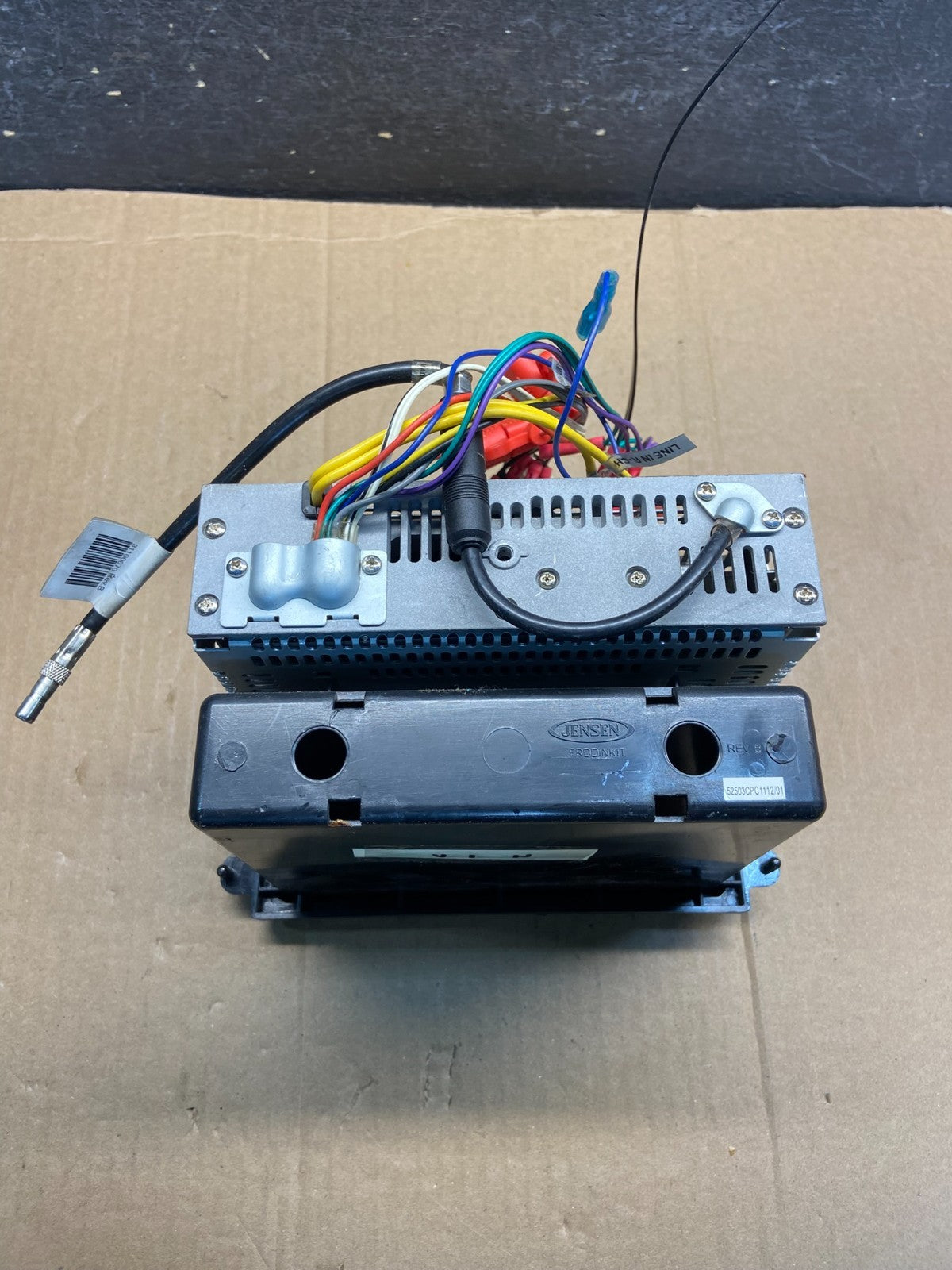 Jensen model JMD200 AM FM CD Player IN Dash Audio System Automobile Sound AG16795