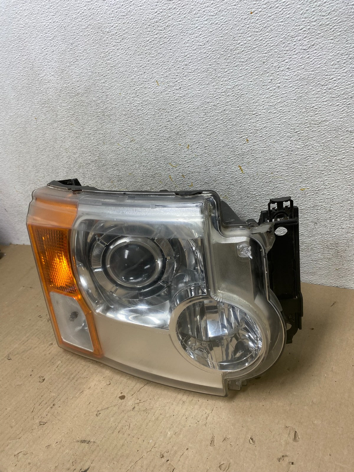 2005 - 2009 Land Rover Lr3 Right Passenger Rh Side Xenon Headlight AH6846 DW2
