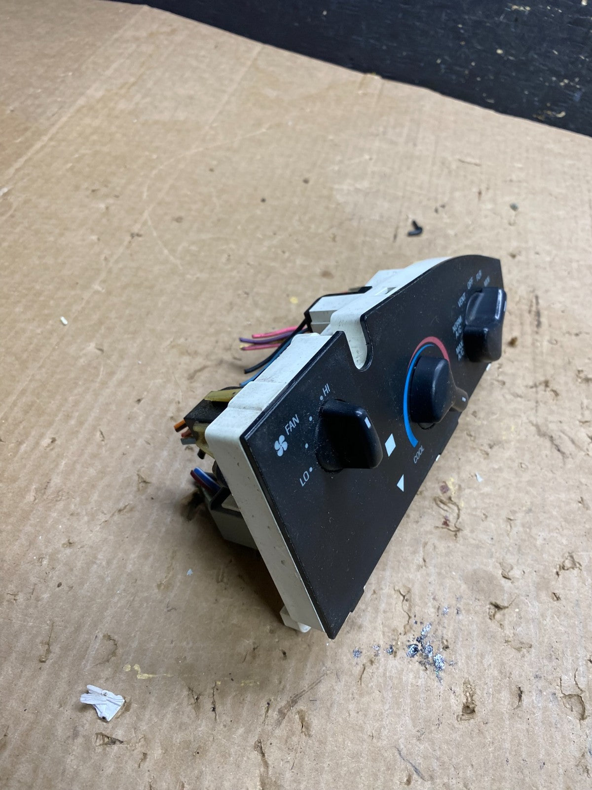 1997-2014 Ford Van Econoline E150 E250 Heater Climate Fan Control z4343 DG1