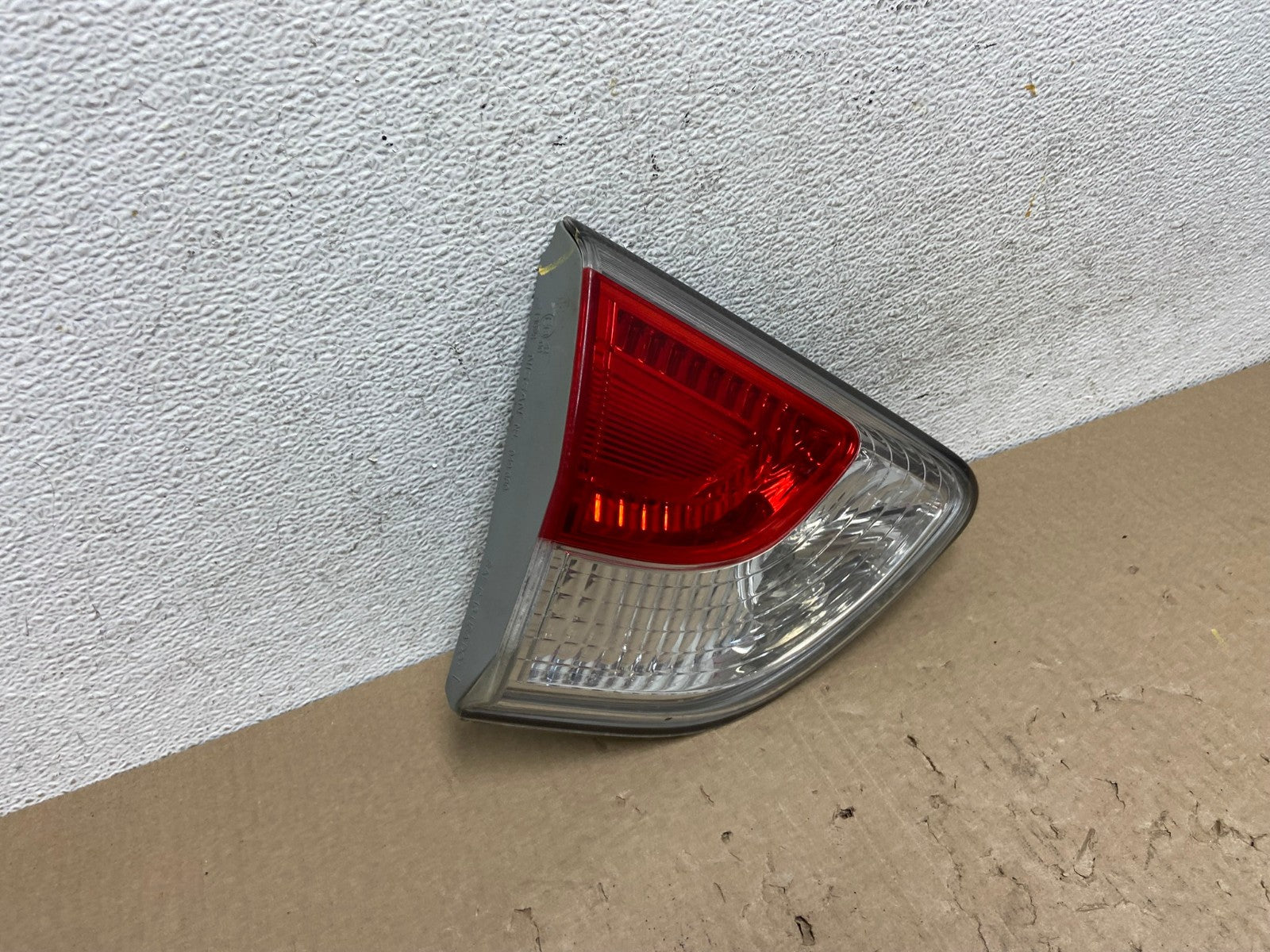 2013 to 2016 Nissan Pathfinder Left Driver Inner Tail light AE9819 LK2