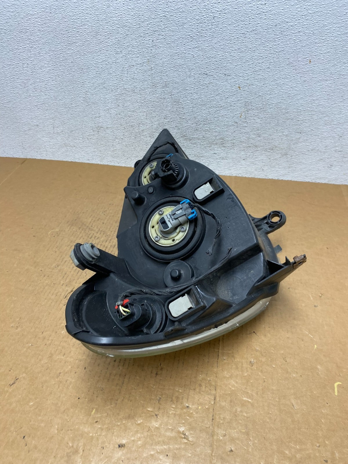2007 to 2010 Chrysler Sebring Left Driver LH Side Headlight AE0687 DW8