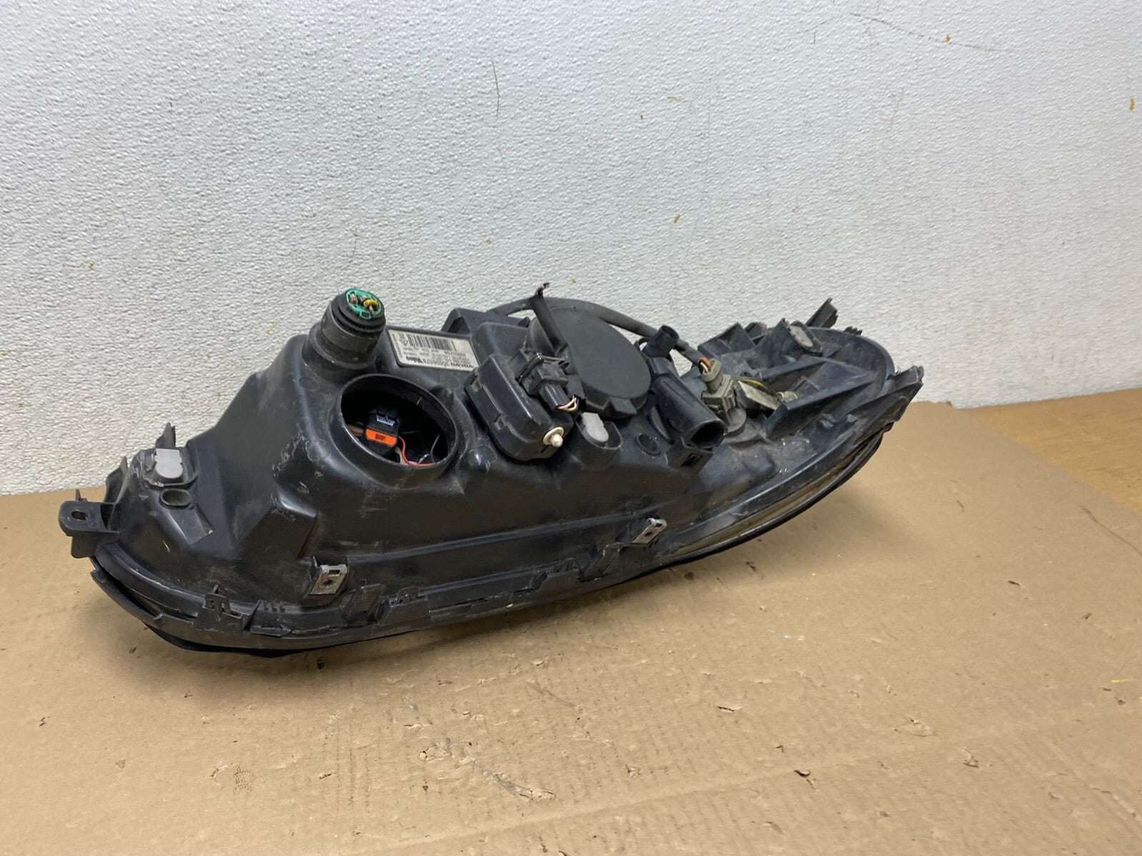 2007 2008 2009 Volvo S60 V70 Left Driver LH Headlight Xenon HID Oem N2338 DW10