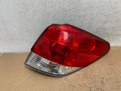 2010-2014 Subaru Outback Wagon Right Passenger Rh Side Tail Light AH9185 LK0