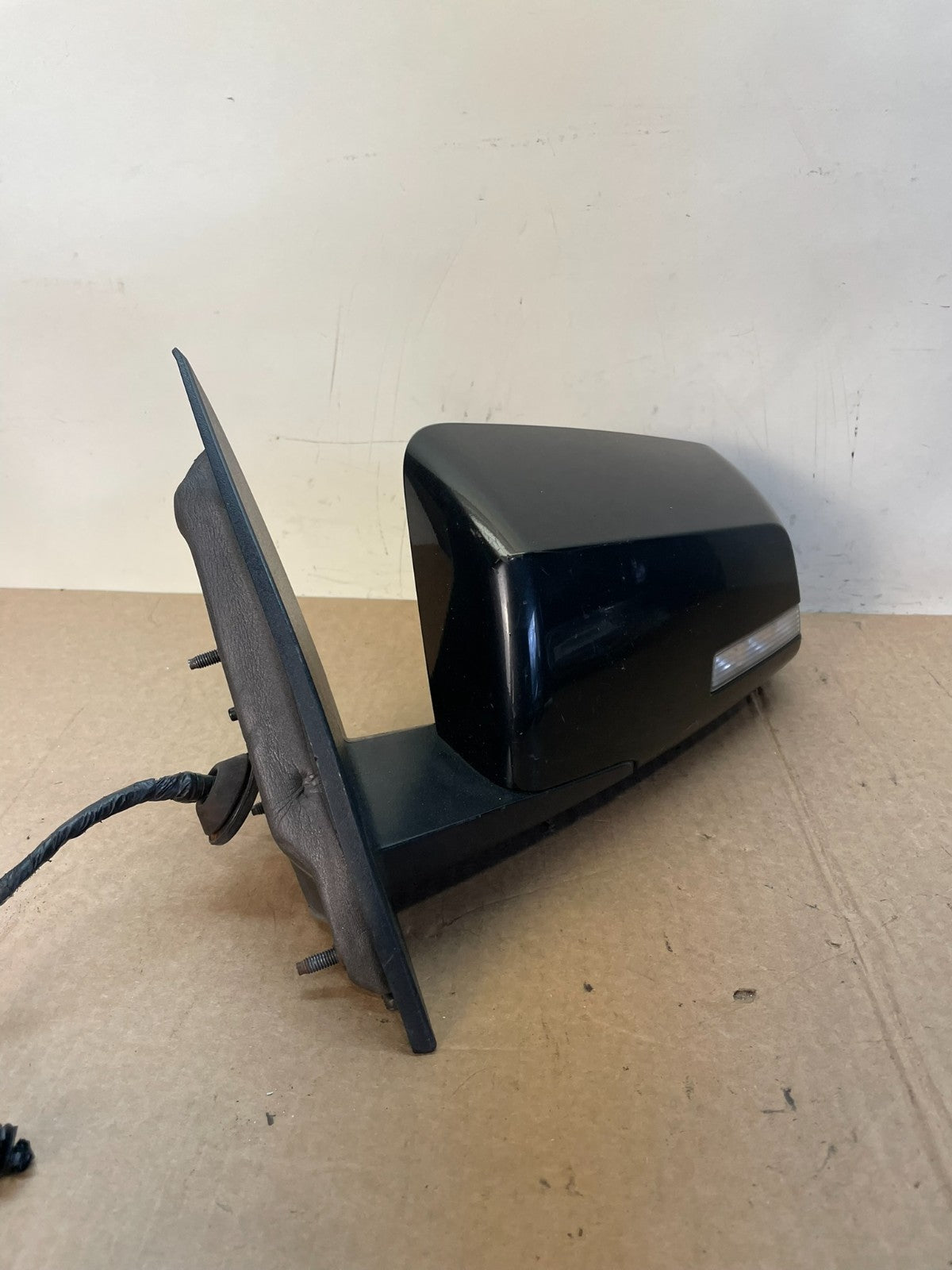2009-2017 Chevrolet Traverse Left Driver Lh Side View Door Mirror AH6364 DG1