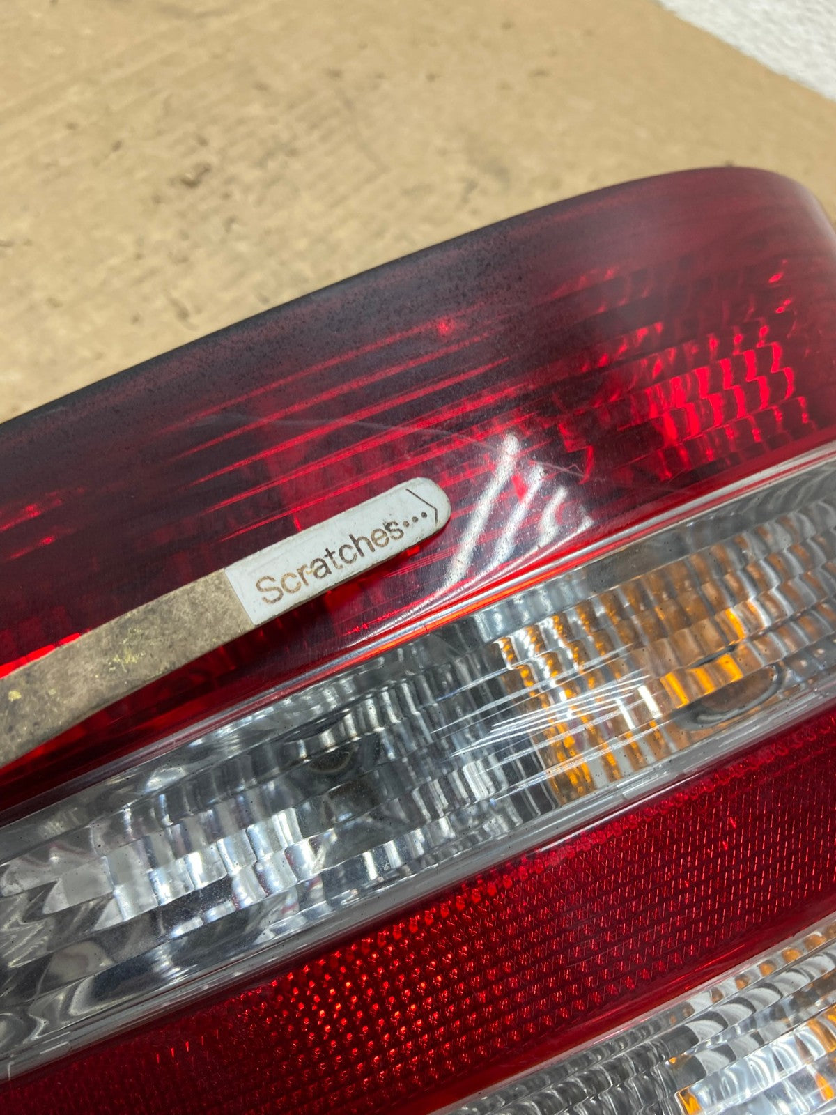 2005-2007 Mercedes-Benz C230 C240 W203 C-Class Left Driver Tail Light AG1183 LK3