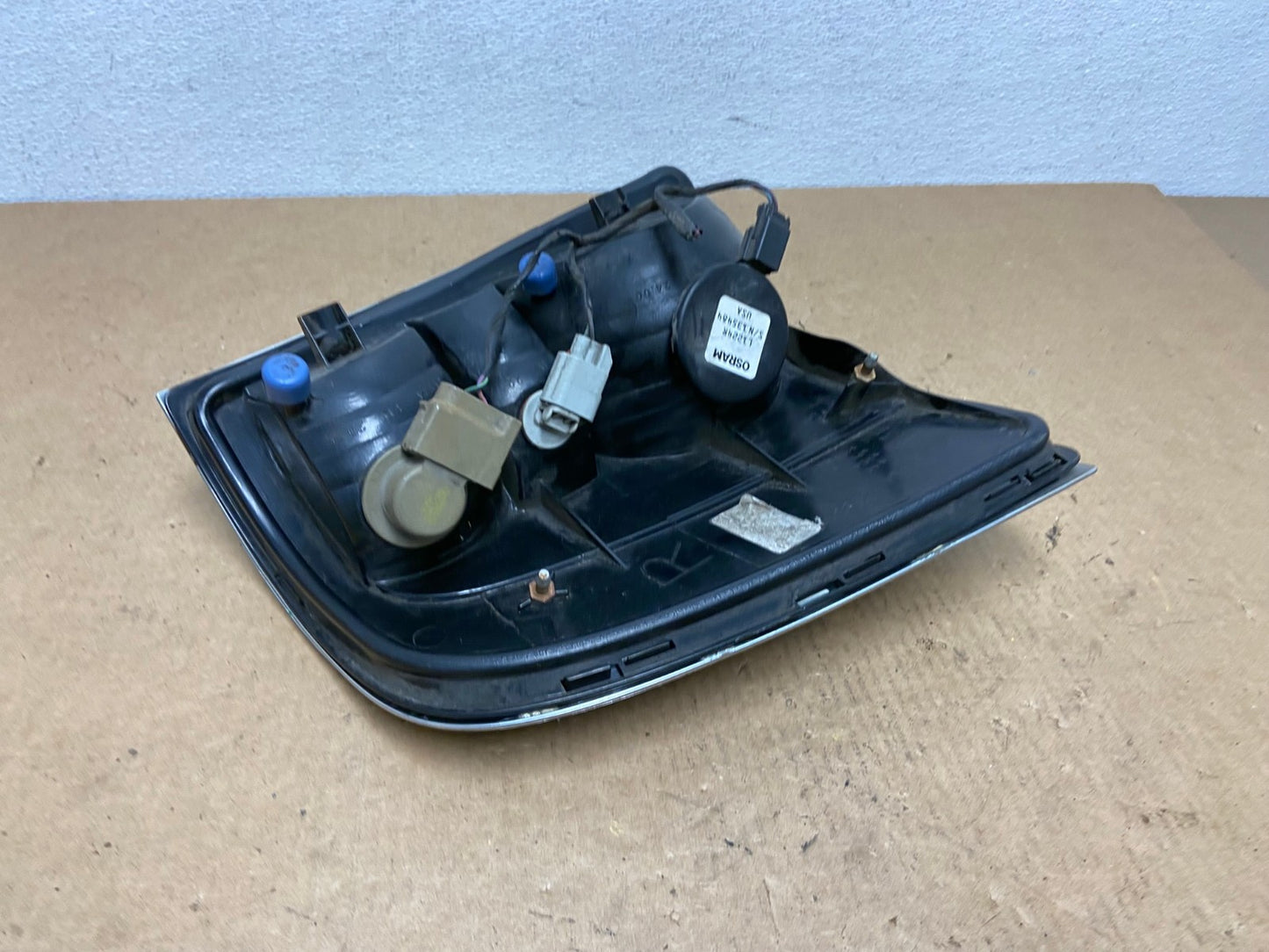 2006 - 2010 Mercury Mountaineer Right Side Tail Light OEM AC2981 LK4
