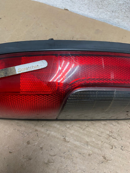 1998 1999 2000 Nissan Frontier Right Passenger RH Side Tail light AI1010 LK3