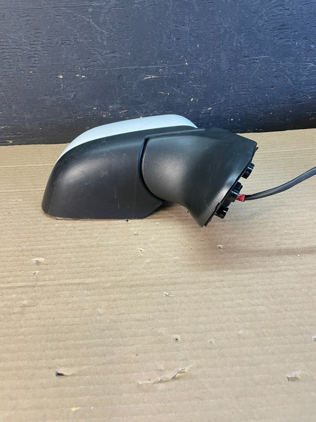 2014 - 2019 Nissan Versa Note Right Passenger RH View Door Mirror OE AE8638 DG3