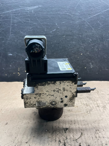 2011-2014 Ford E-150 E150 E250 E350 ABS Anti-Lock Brake Pump Module S8425 DG1