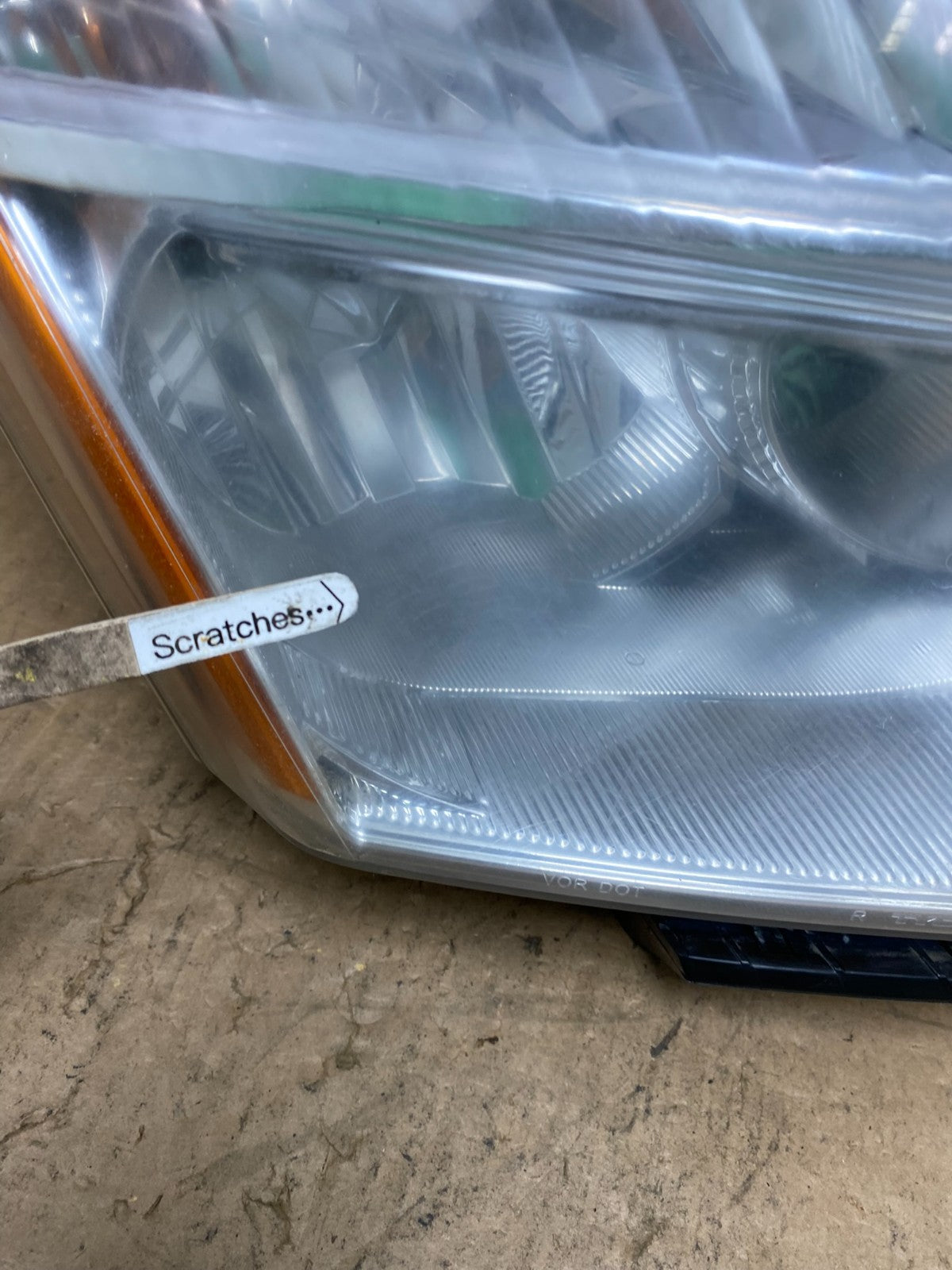2009-2013 Nissan Rogue Right Passenger Halogen Headlight TYC AD0525 DW3