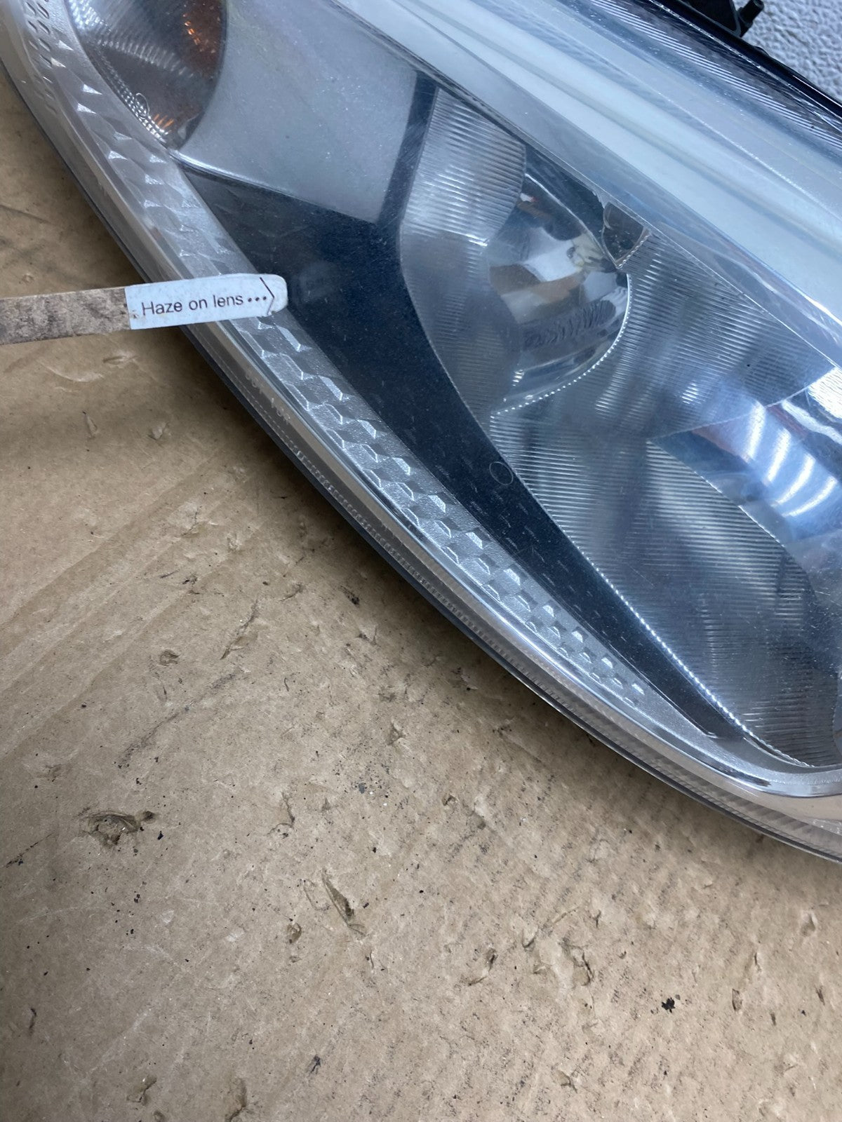 2015 to 2018 Ford Focus Left Driver LH Side Headlight AG0536 DW4