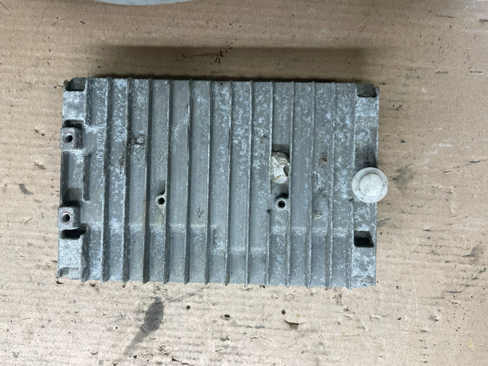 2006 Jeep Grand Cherokee Commander 3.7L Engine Computer p56044759ae N8581 PS1