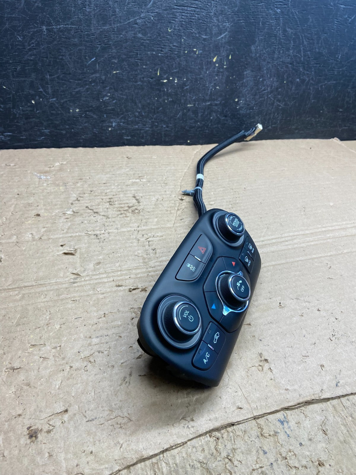 2013 to 2016 Dodge Dart AC Heater Temperature Climate Control af2258 DG1