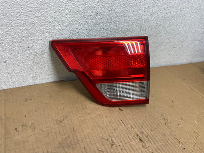2011-2013 Jeep Grand Cherokee Right Passenger Rh Inner Tail Light AD0964 LK2