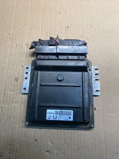 2005 Nissan Pathfinder Engine Control Module ECM MEC35-753 A1 AC0463 DG0
