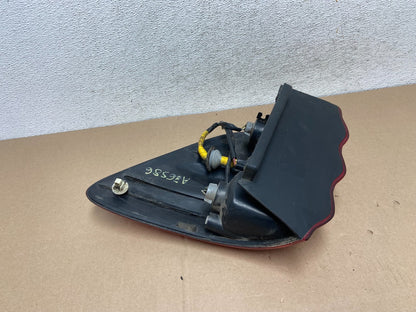 2001 to 2004 Toyota Sequoia Left Driver Lh Side Tail Light AG6586 DW4