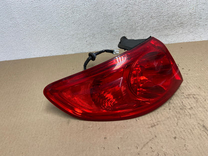2007 - 2009 Hyundai Santa Fe Left Driver LH Side Tail Light AG5966 LK2