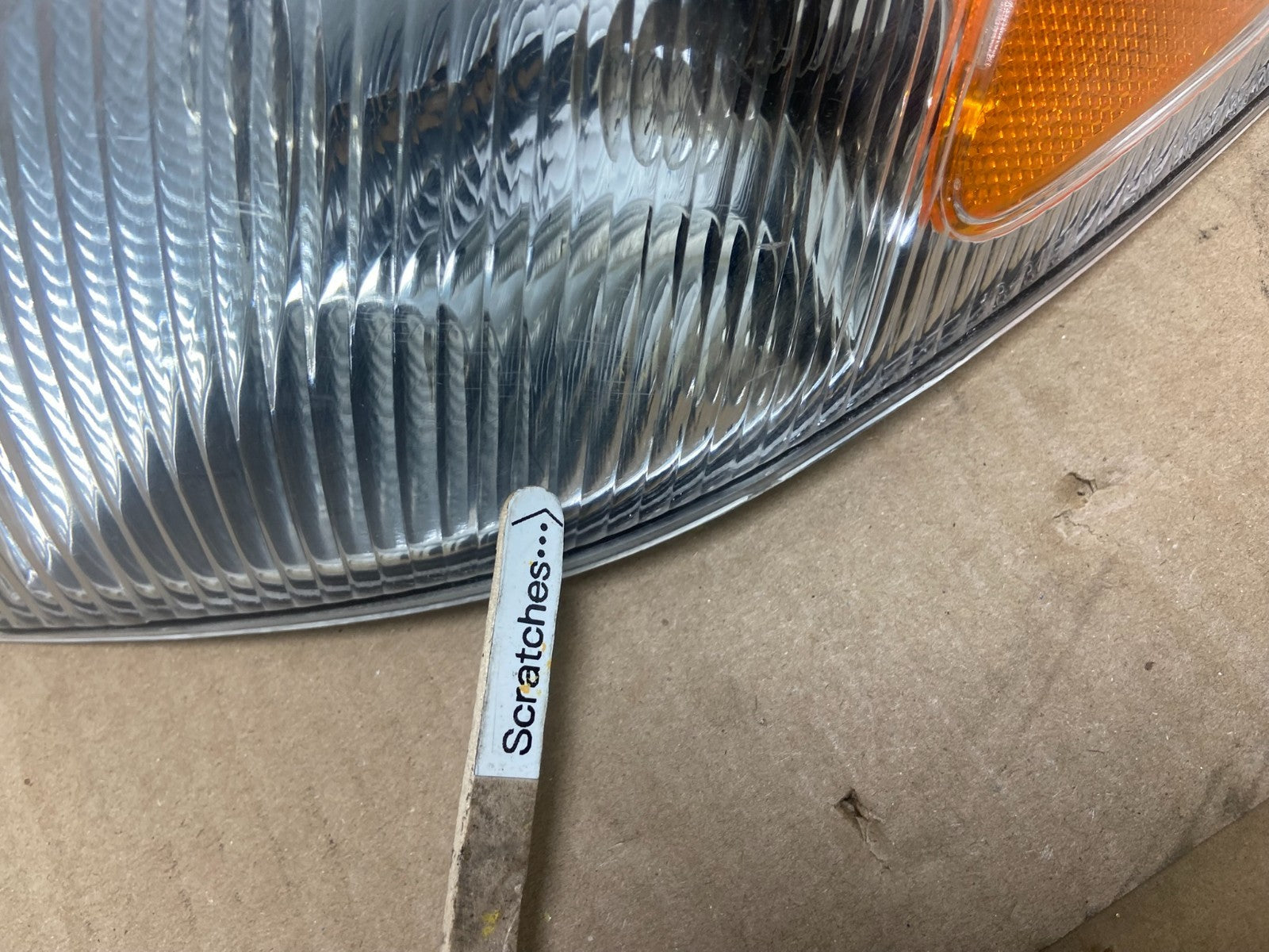 1997 1998 1999 Toyota Camry Left Driver LH Turn Signal AB6159 DW3